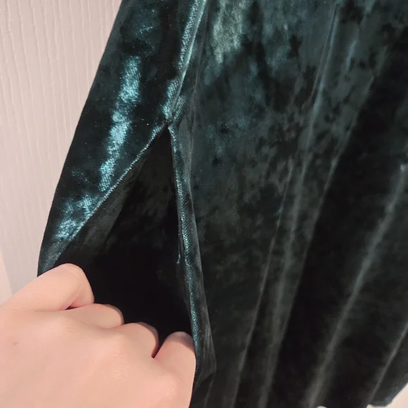 NWOT Hot Topic Green Velvet Skater Slip Dress- Size 3x - Picture 6 of 8